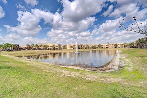 Modern Townhome w/ Patio & Grill < 2 Mi to Disney!