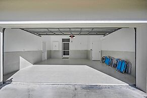 Modern Naples Home w/ Amenity Access!