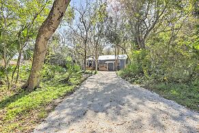 Modern Florida Home ~ 5 Mi to Surfside Park!