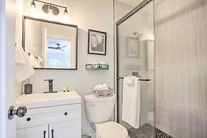 Modern Florida Home ~ 5 Mi to Surfside Park!