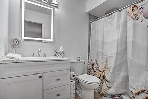 Naples Home w/ Private Pool: 6 Mi to Dtwn!