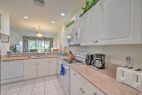 Naples Condo w/ Golf View & Resort-style Amenities