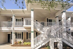 Naples Condo w/ Golf View & Resort-style Amenities