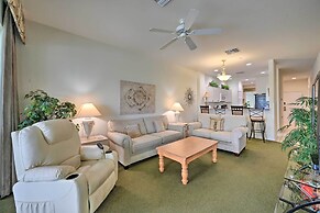 Naples Condo w/ Golf View & Resort-style Amenities