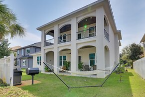 Miramar Beach Retreat w/ Pool Access & Fireplace!