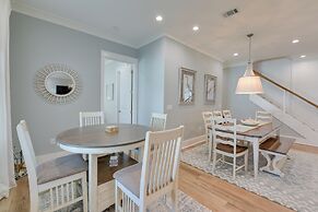 Miramar Beach Retreat w/ Pool Access & Fireplace!