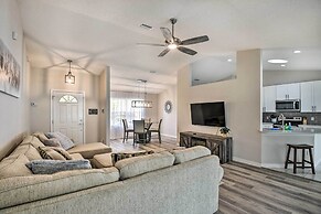 Palm Coast Retreat w/ Lanai < 8 Mi to Beach!