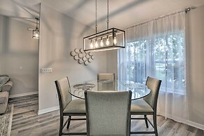 Palm Coast Retreat w/ Lanai < 8 Mi to Beach!