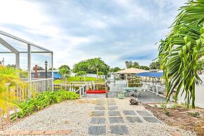 'ocean Breeze Oasis' w/ Boat Dock & Slip on Canal!