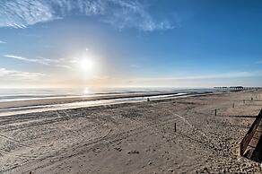 Oceanfront Daytona Beach Studio w/ Balcony!