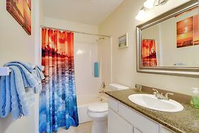 Panama City Townhome w/ Balcony, Water Views!