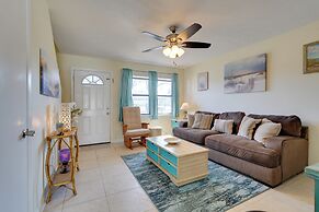 Panama City Townhome w/ Balcony, Water Views!