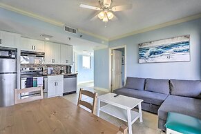 Orlando Condo w/ Balcony: 1.3 Miles to Universal!