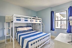 Orlando Condo w/ Balcony: 1.3 Miles to Universal!