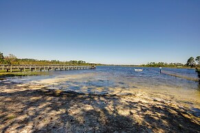 Peaceful Pomona Park Home: 1 Mi to Lake Broward!