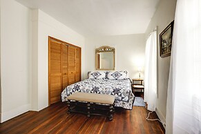 Peaceful Pomona Park Home: 1 Mi to Lake Broward!