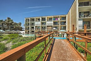 Ocean-view St Augustine Studio w/ Pool Access!