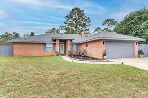 Pensacola Home w/ Private Backyard & Fire Pit
