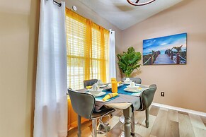 Pensacola Home w/ Private Backyard & Fire Pit