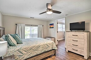 Pet-friendly Gulfport Home < 2 Mi to Beach