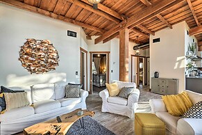 Fort White Retreat: Deck & River Access!