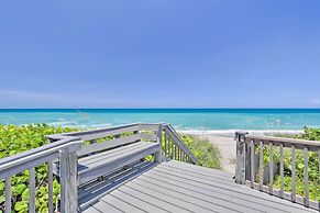 Stuart Condo at Beachfront Resort w/ Ocean Views