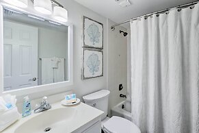 Stuart Condo at Beachfront Resort w/ Ocean Views