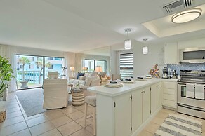 Stuart Condo at Beachfront Resort w/ Ocean Views