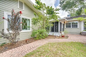 1 Mi to Lake Dora: Cottage w/ Shared Yard & Patio!