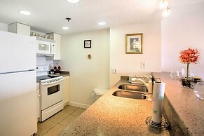 Resort-style Condo w/ Pool: 19 Miles to Fort Myers