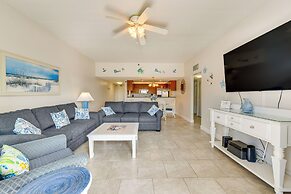Oceanfront Redington Shores Retreat: Beach Access!