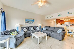 Oceanfront Redington Shores Retreat: Beach Access!