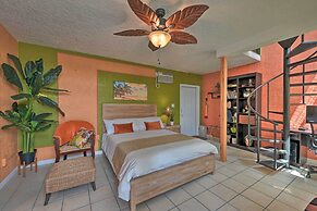 Relaxing Waterfront 2-story Retreat w/ Pool Access