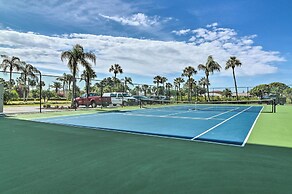 Resort-style Hudson Condo - Spacious Private Patio