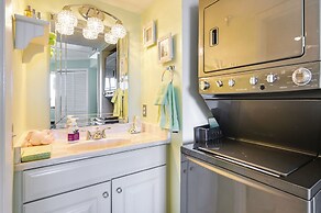 Resort-style Hudson Condo - Spacious Private Patio