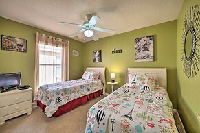 10 Mi to Disney + Heated Pool: Florida Abode!