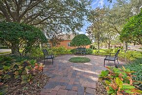 10 Mi to Disney + Heated Pool: Florida Abode!