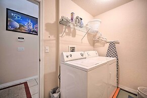 10 Mi to Disney + Heated Pool: Florida Abode!