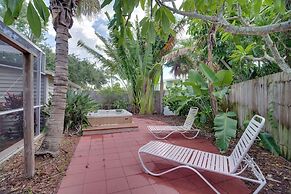 Satellite Beach 'sunshine House' w/ Hot Tub!