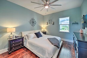 Sprawling Fort Denaud Paradise: Pool, Hot Tub