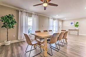 Spacious Fort Walton Beach Home ~ 2 Mi to Beach!