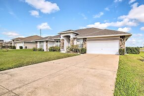 Spacious Ocala Home w/ Lanai & Private Pool!