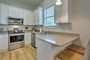 Spacious Miramar Beach Cottage w/ Beach Access!