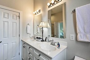 Spacious Miramar Beach Cottage w/ Beach Access!