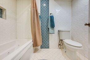 Spacious Tampa Vacation Rental w/ Pool & Dock