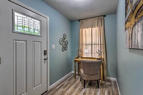 Stellar Fort Walton Retreat ~ 2 Mi to Beach!