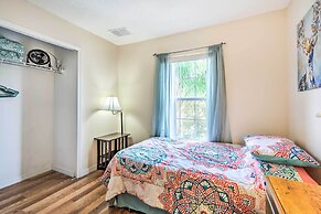 Kissimmee Resort Townhome w/ Pool, 7 Mi to Disney!