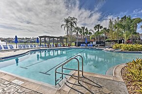 Kissimmee Resort Townhome w/ Pool, 7 Mi to Disney!