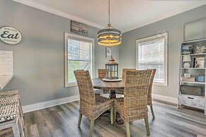 On-site Beach Bar: Sunny Perdido Key Cottage!