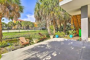 Tampa House w/ Patio, Near Dtwn & Beaches!